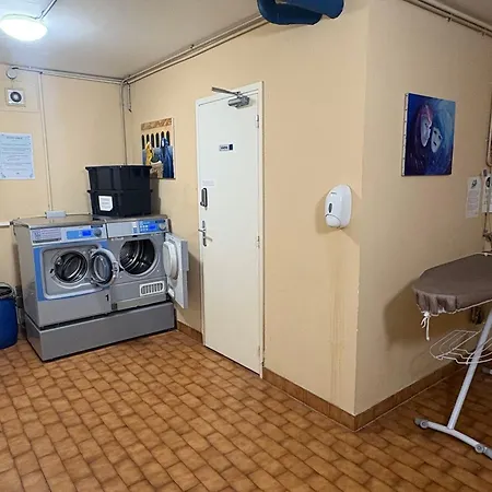 8 Personnes Avec Kitchenette Equipee Et Wi-fi - Fr-1-827-3 * Roquebrune-Cap-Martin