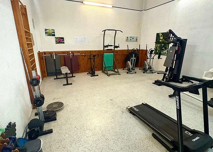 アパート 8 Personnes Avec Kitchenette Equipee Et Wi-fi - Fr-1-827-3